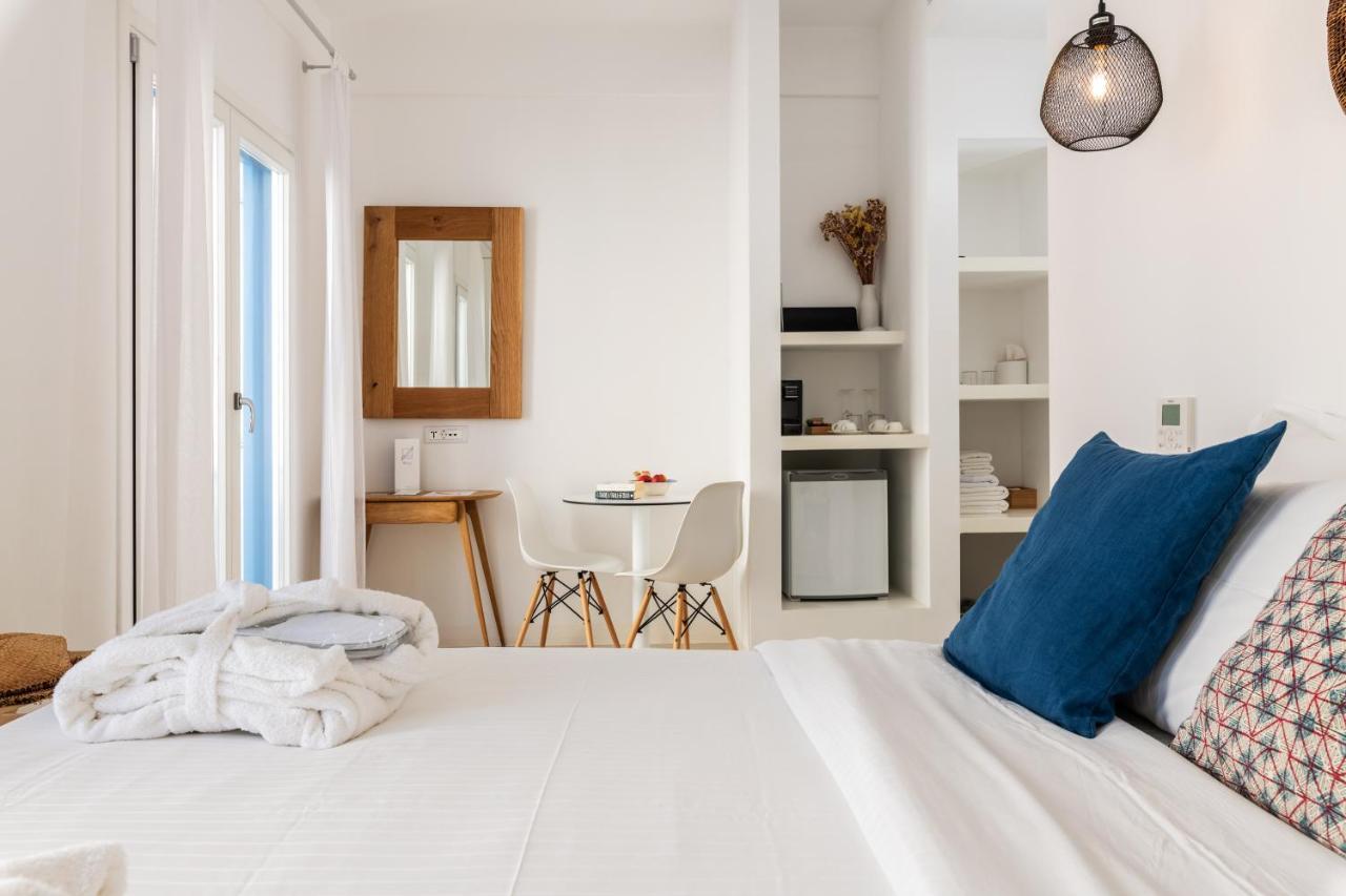 Bluetopia Suites Mykonos Town Exteriör bild