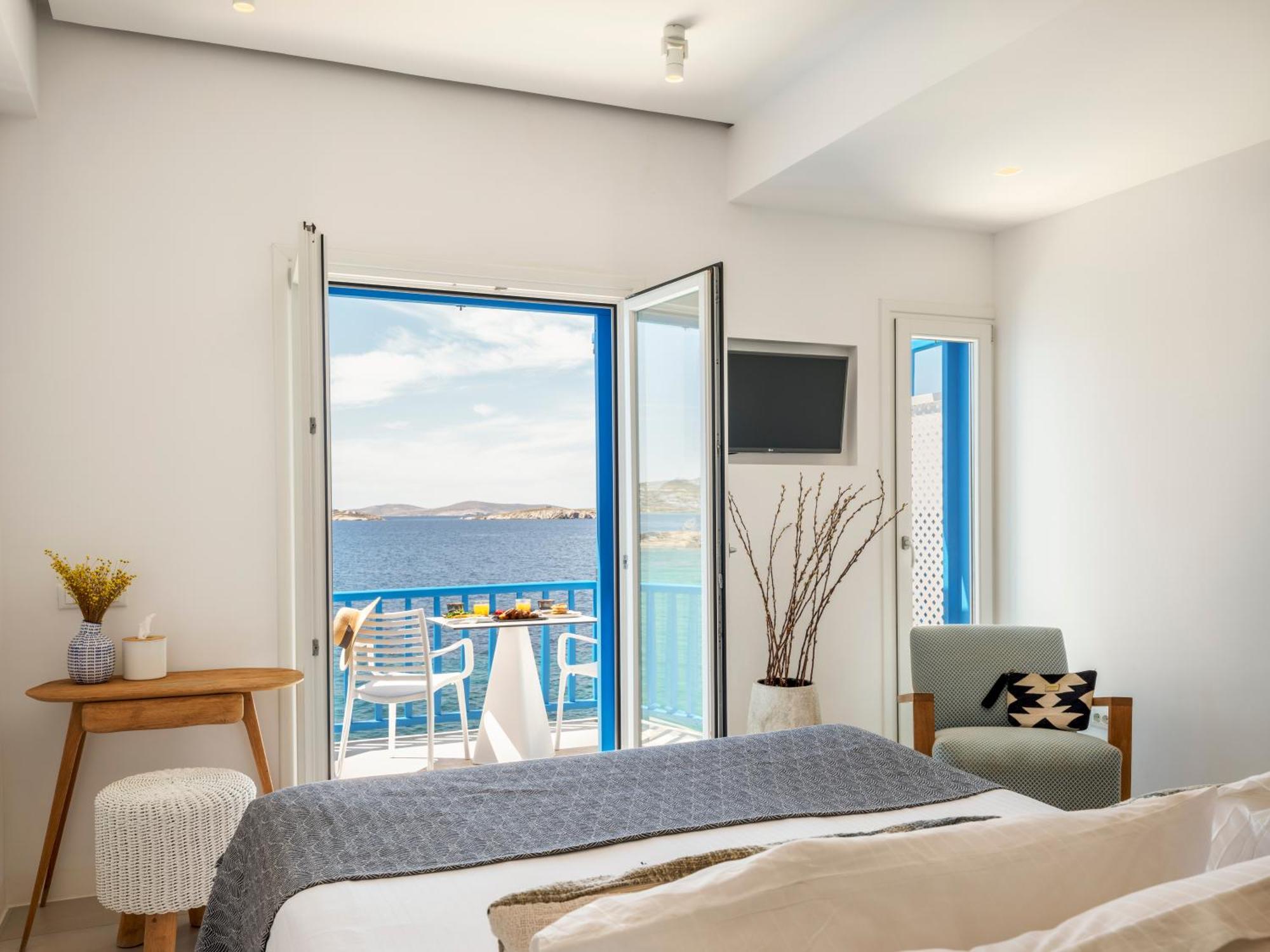 Bluetopia Suites Mykonos Town Exteriör bild